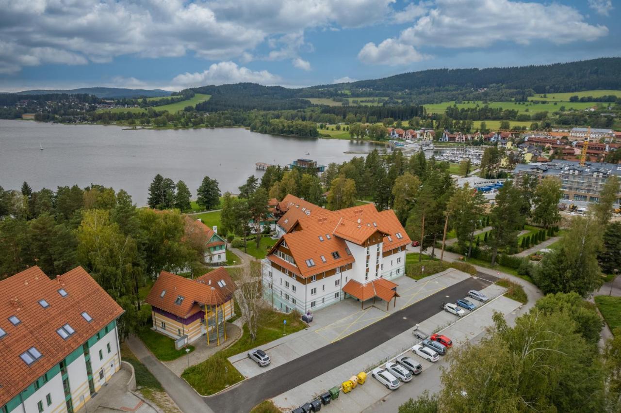 Luxury Apartman Lipno Lipno nad Vltavou Exterior photo